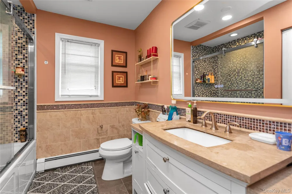 80 Rosalie Court East Meadow, NY 11554