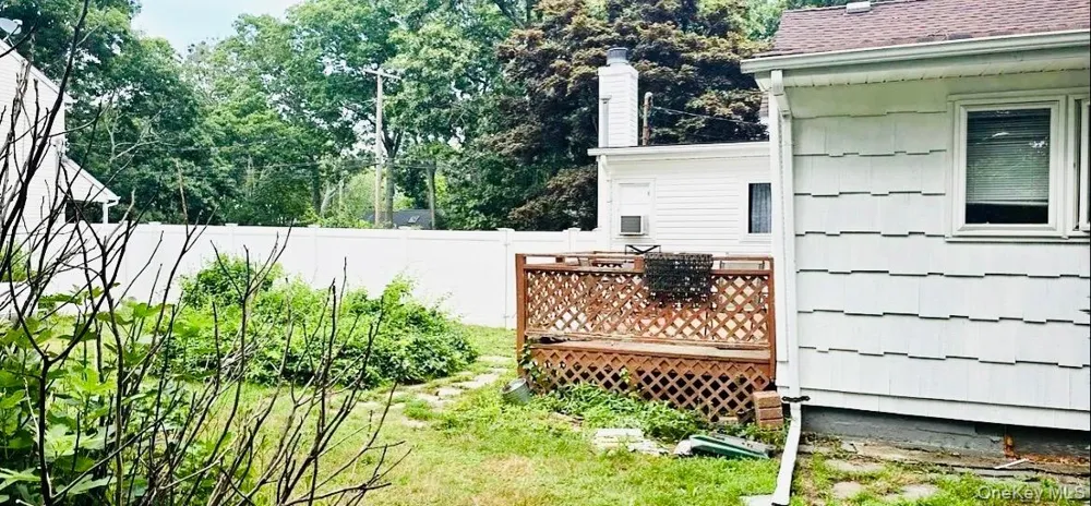 66 Corbin Avenue Shirley, NY 11967