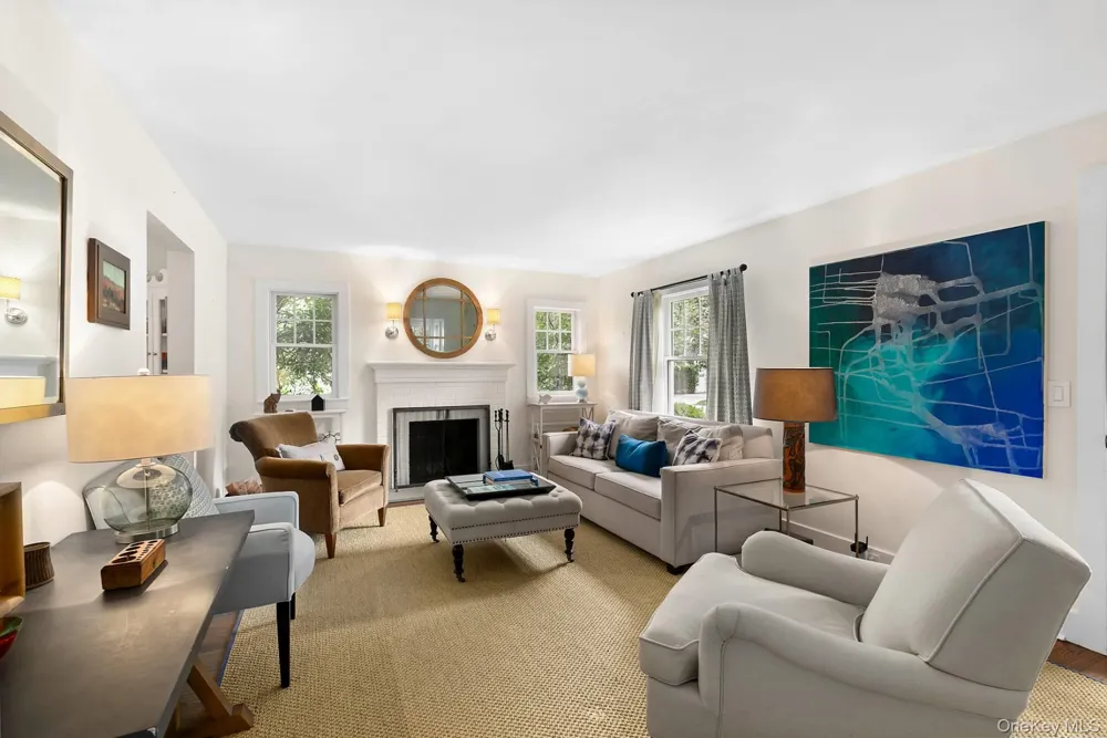 98 Sherrill Road East Hampton, NY 11937