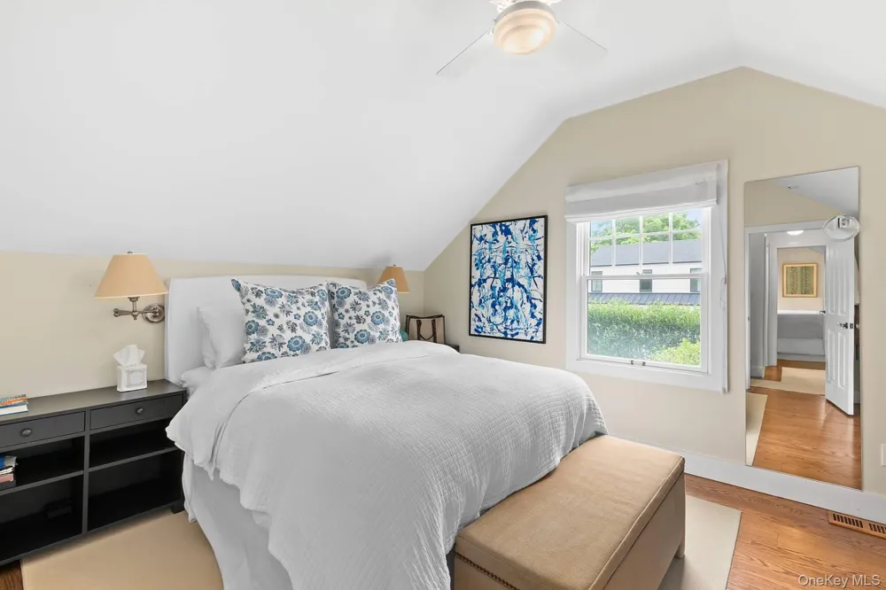 98 Sherrill Road East Hampton, NY 11937