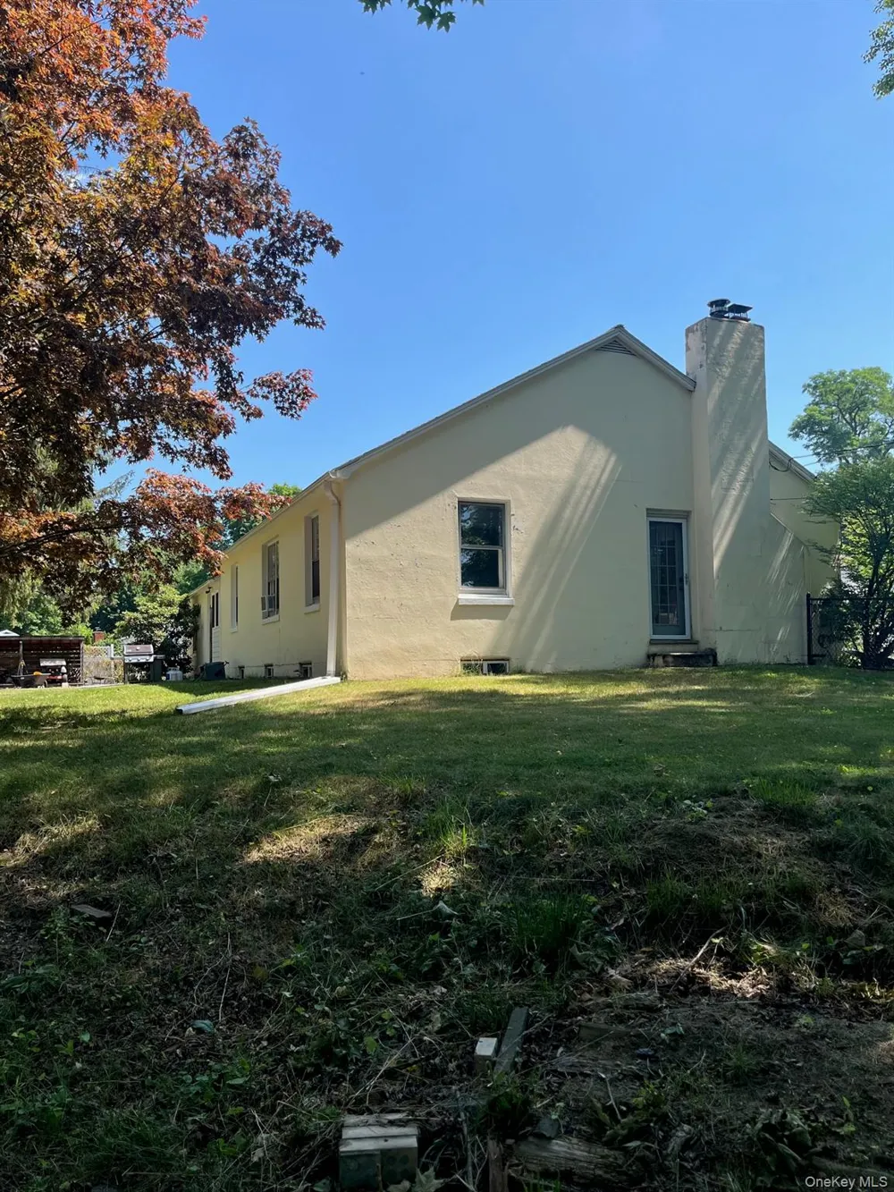 1067 Codwise Street Kingston, NY 12401