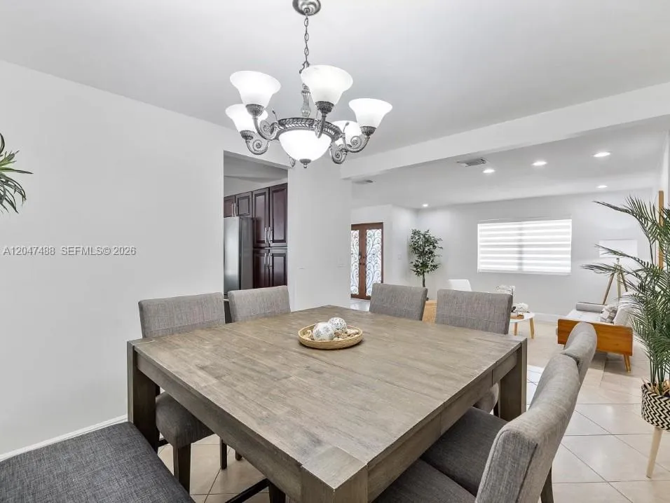 9840 SW 3rd St Miami, FL 33174