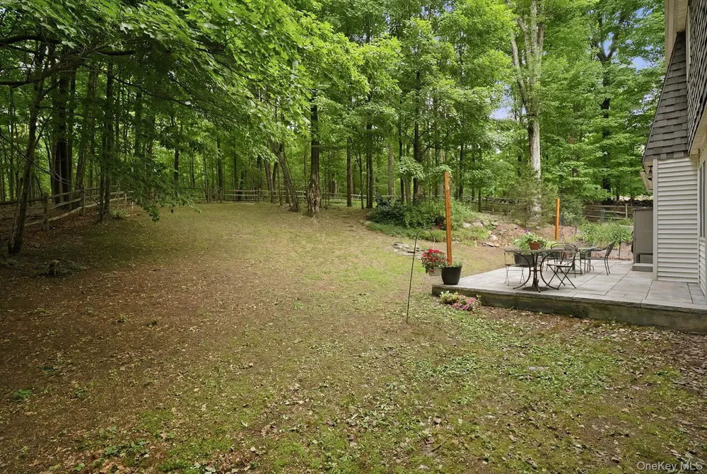 252 Vly Atwood Road Stone Ridge, NY 12484