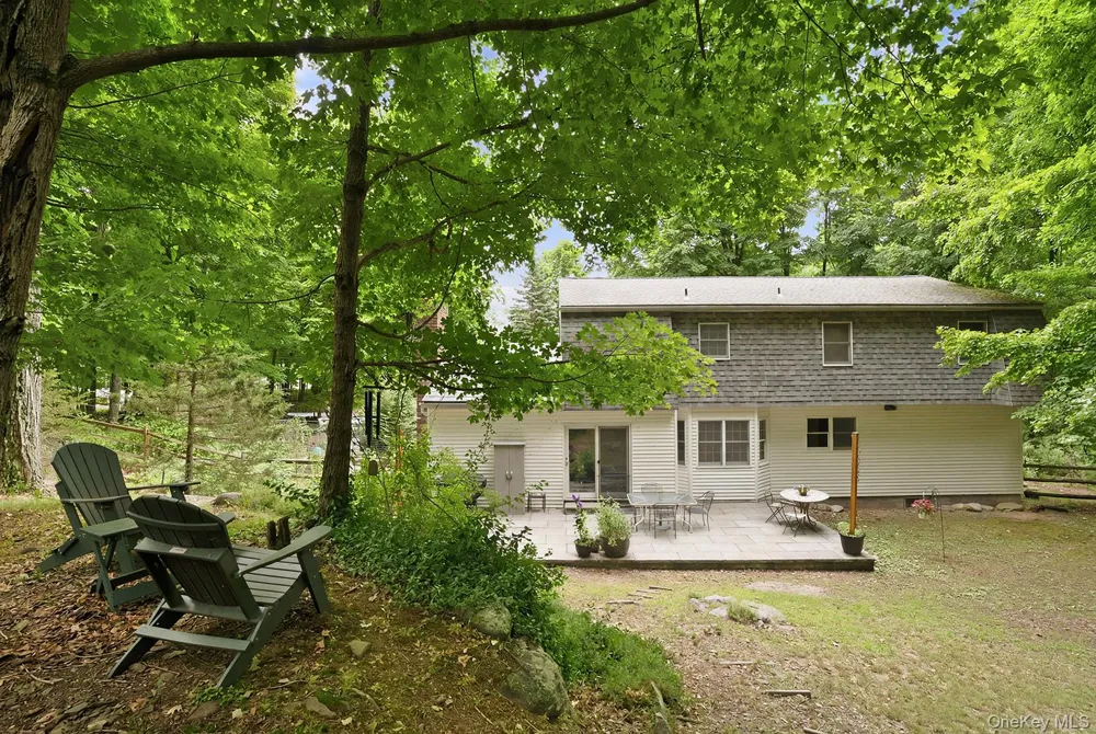 252 Vly Atwood Road Stone Ridge, NY 12484