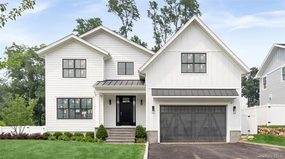 730 Motts Cove Road Glen Head, NY 11545