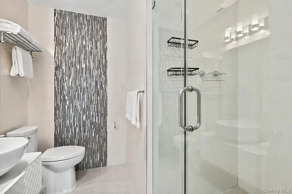 111 East 56th Street #1102 New York (Manhattan), NY 10022