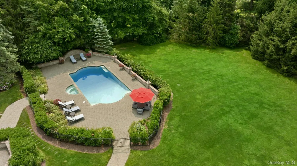 12 Magnolia Drive Purchase, NY 10577