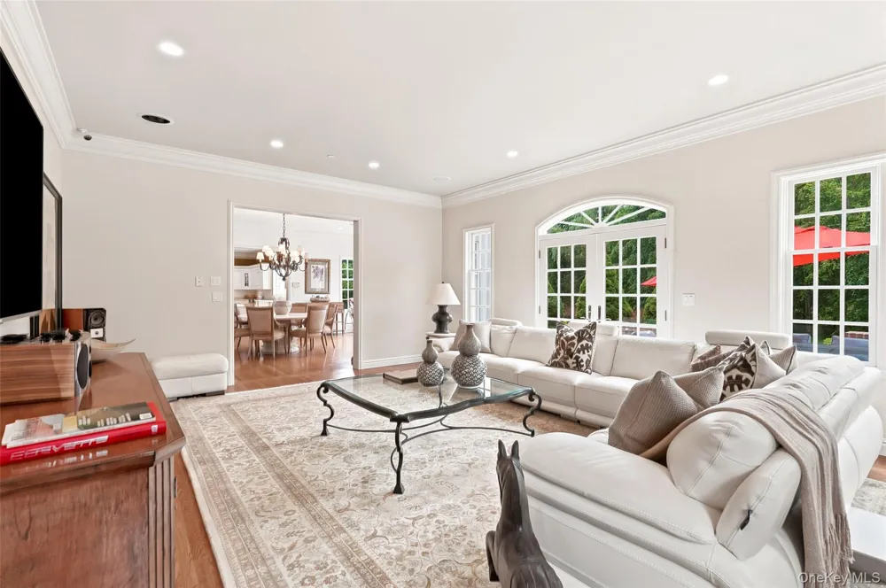 12 Magnolia Drive Purchase, NY 10577