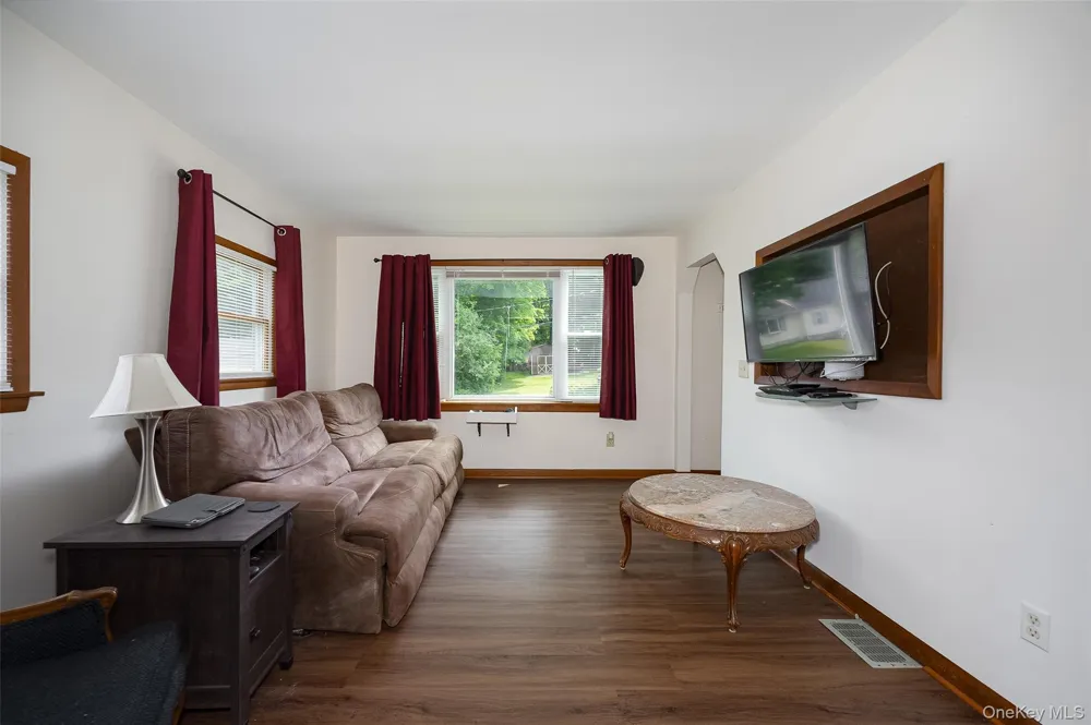 5 Willow Road Beacon, NY 12508