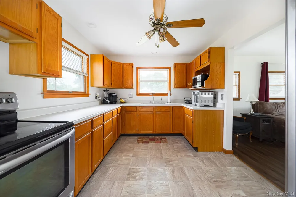 5 Willow Road Beacon, NY 12508