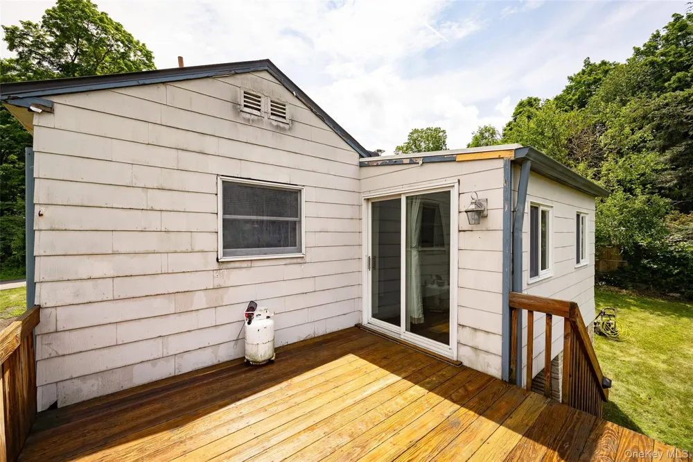 5 Willow Road Beacon, NY 12508