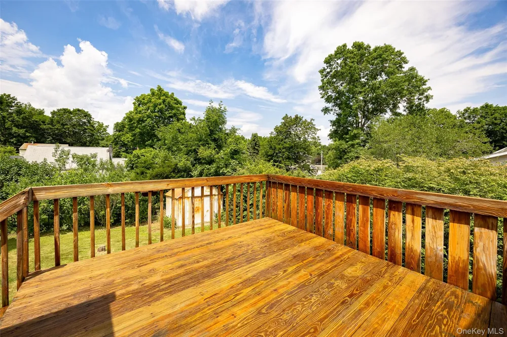 5 Willow Road Beacon, NY 12508