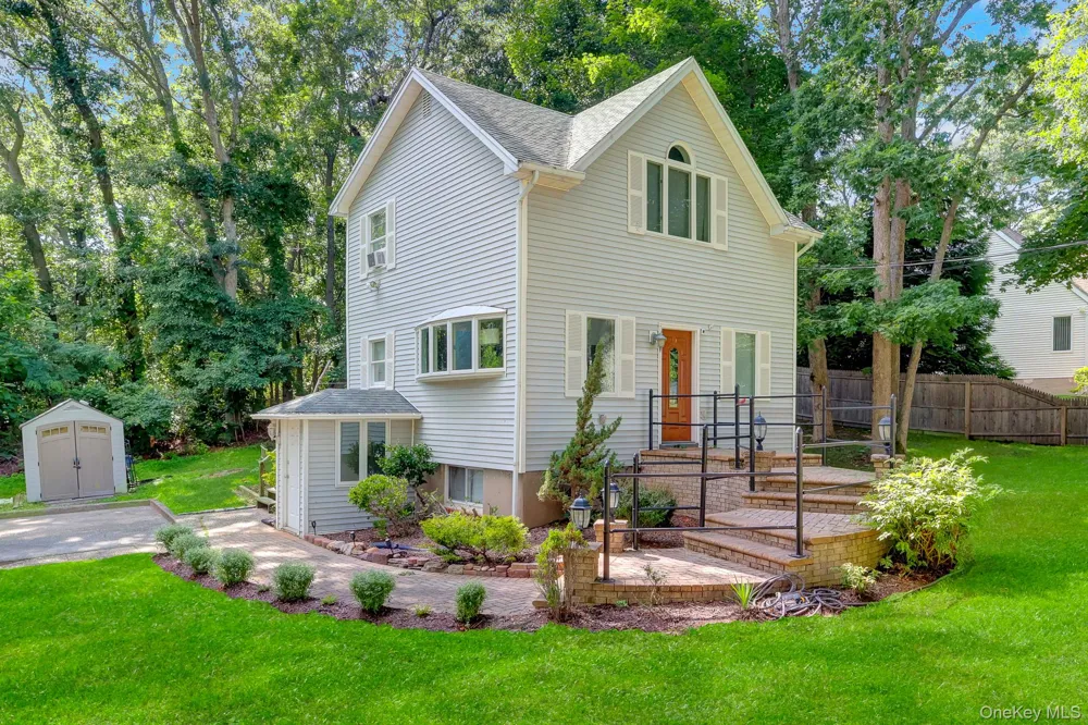 14 Neponsit Road Sound Beach, NY 11789