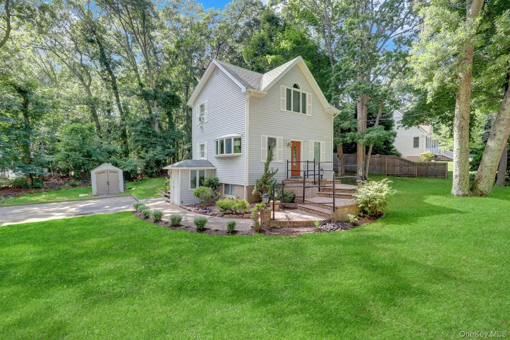 14 Neponsit Road Sound Beach, NY 11789