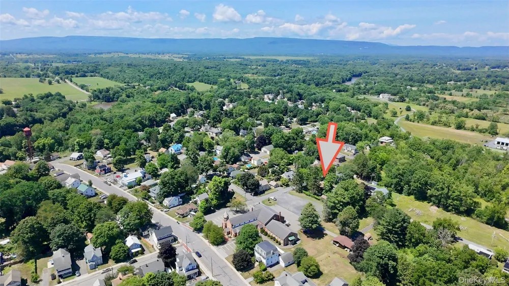 16 Cottage Street Wallkill, NY 12589