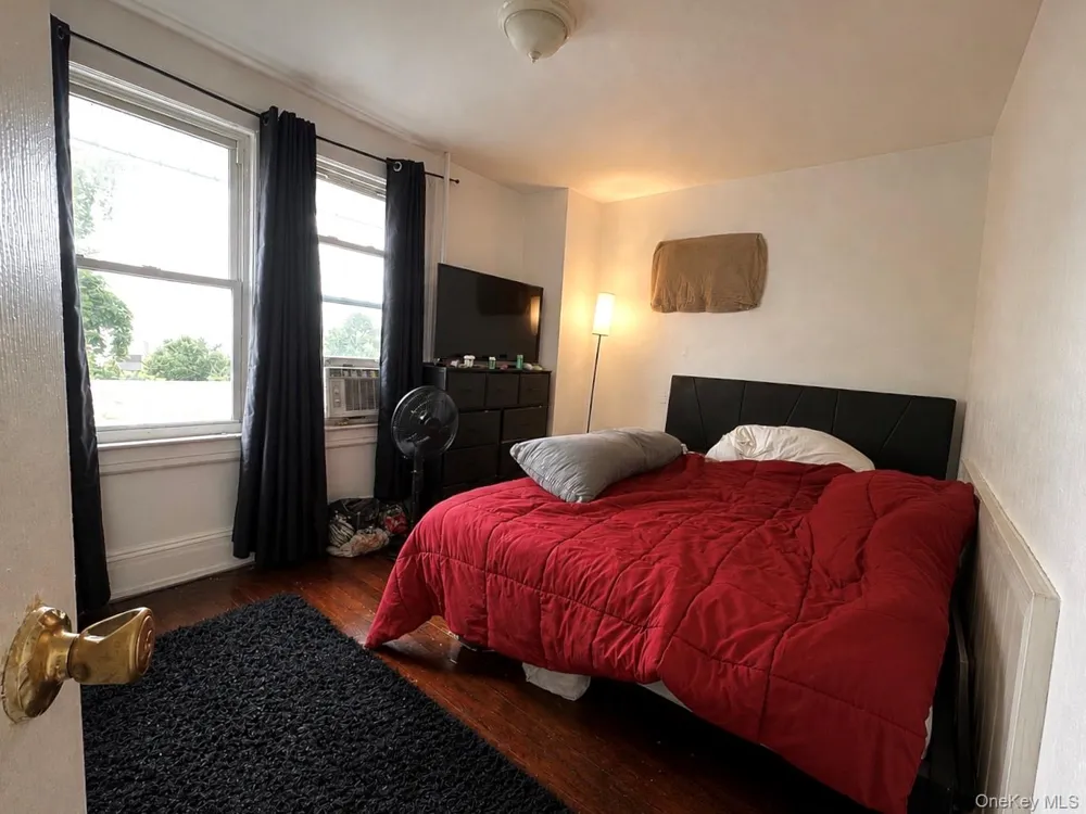 100-49 198th Street Hollis, NY 11423