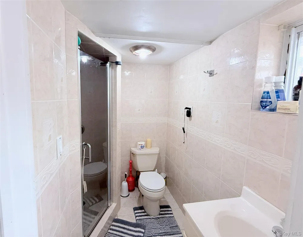 9230 212th Place Queens Village, NY 11428