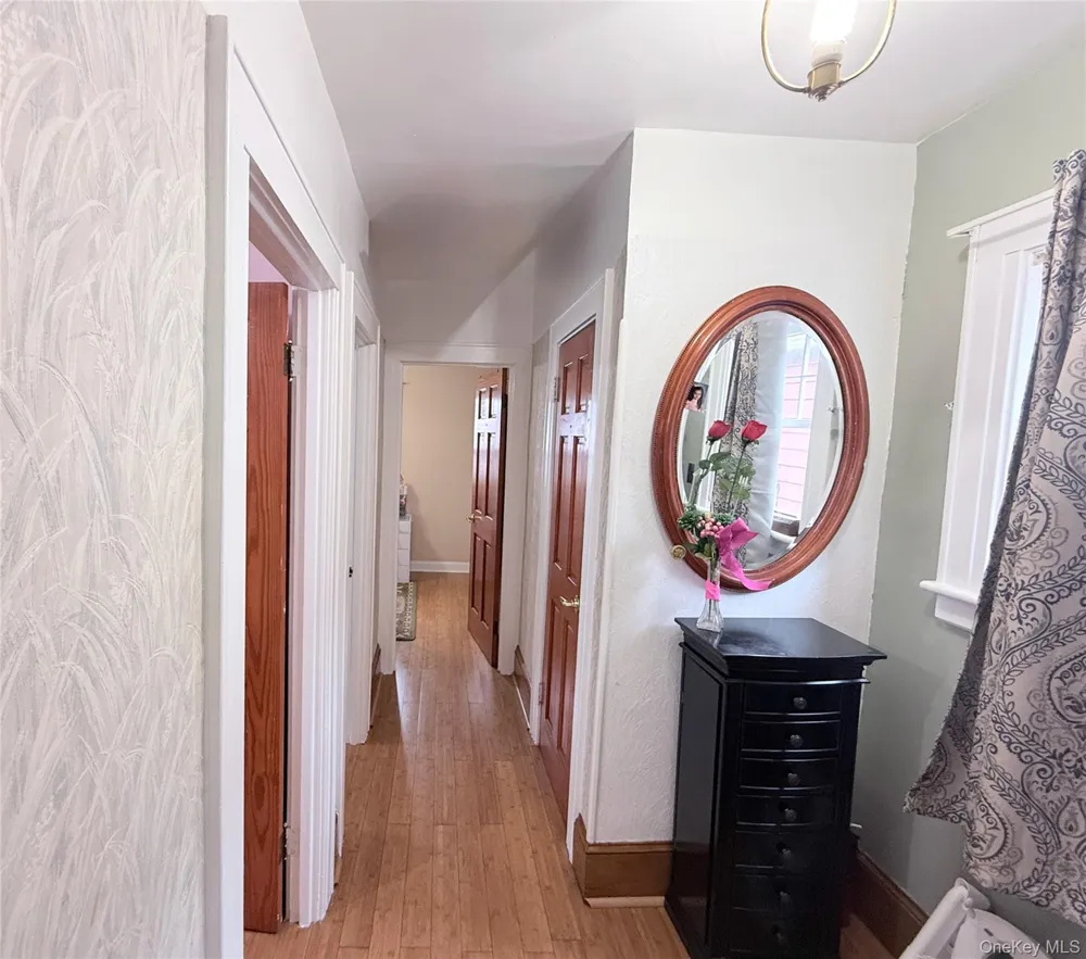 9230 212th Place Queens Village, NY 11428