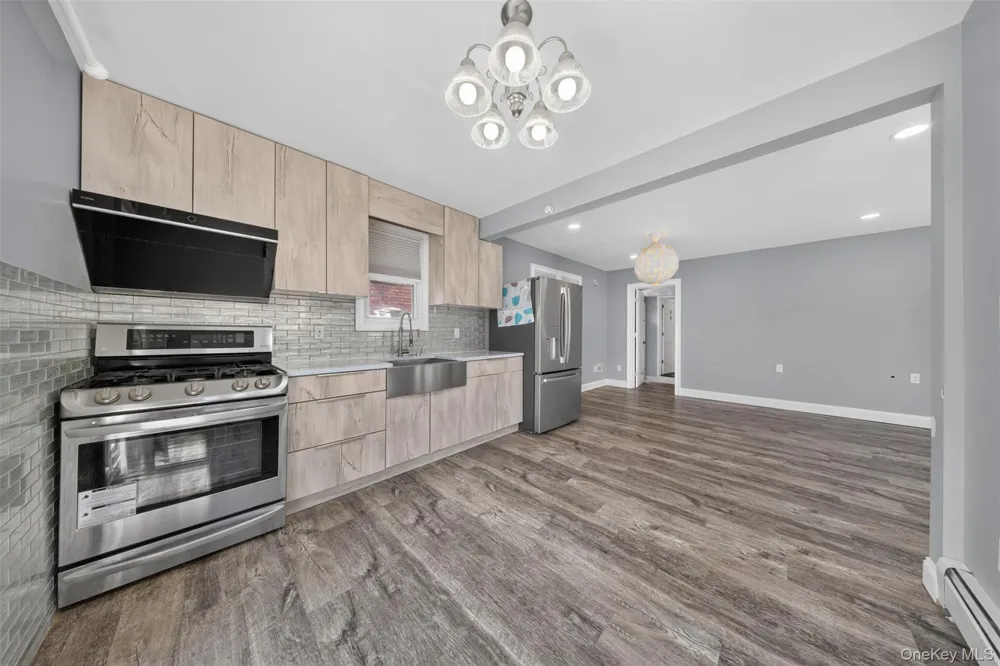 3822 205th Street Bayside, NY 11361
