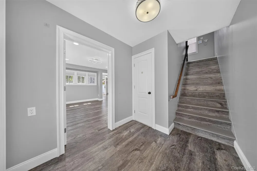 3822 205th Street Bayside, NY 11361