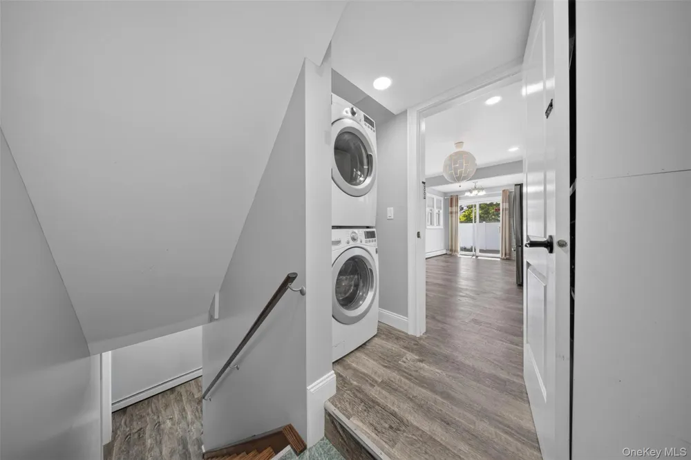 3822 205th Street Bayside, NY 11361
