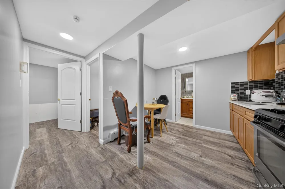 3822 205th Street Bayside, NY 11361