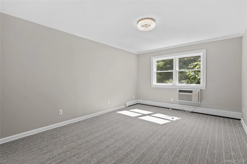 152 B N Broadway #2E White Plains, NY 10603