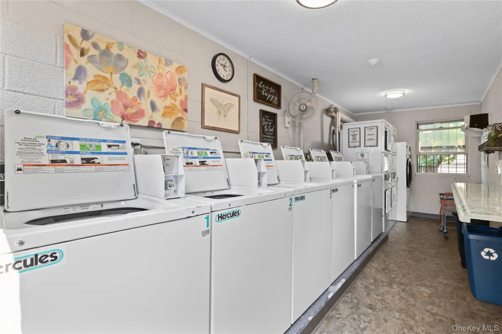 152 B N Broadway #2E White Plains, NY 10603
