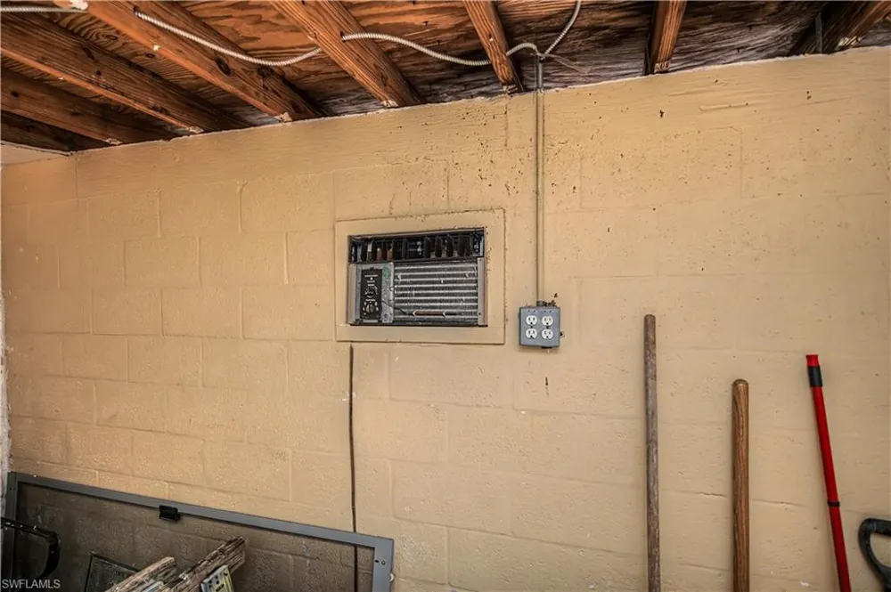 3965 Phoenix Drive St. James City, FL 33956