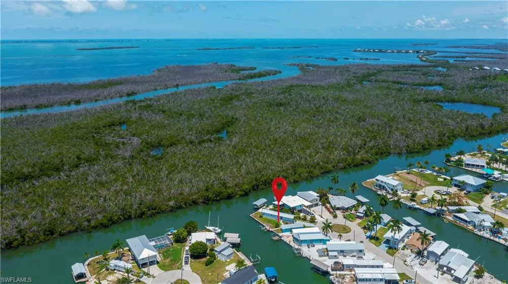 3965 Phoenix Drive St. James City, FL 33956