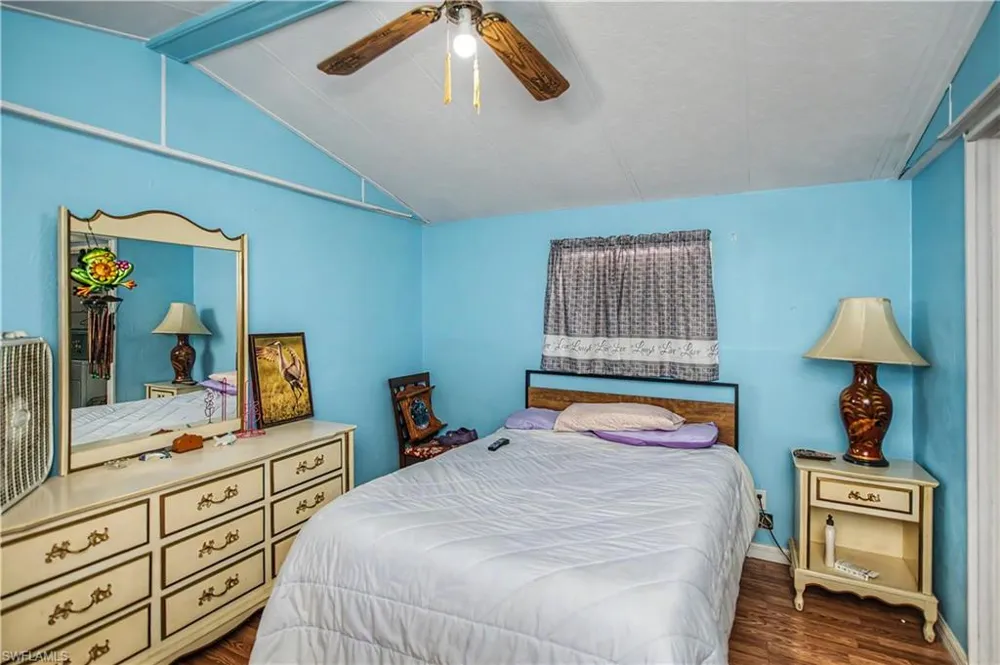 3965 Phoenix Drive St. James City, FL 33956