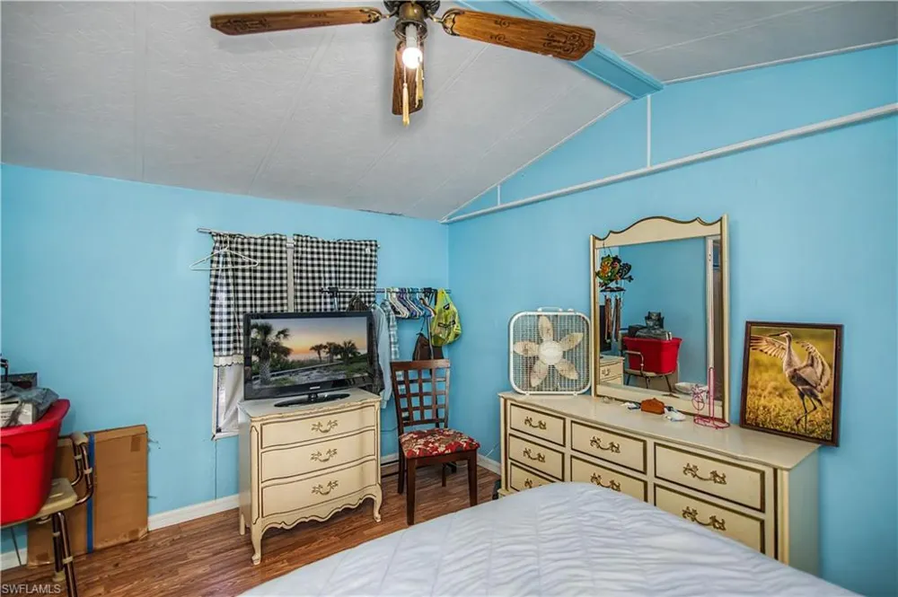 3965 Phoenix Drive St. James City, FL 33956