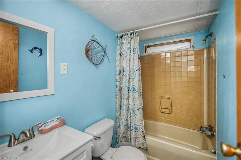 3965 Phoenix Drive St. James City, FL 33956
