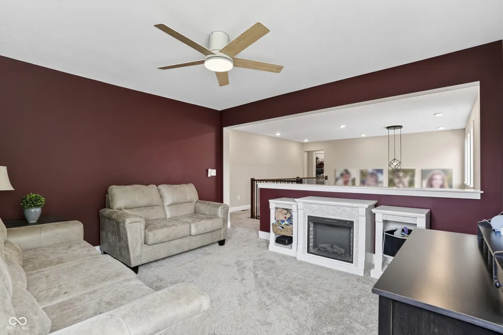 16286 Perrault Court Fishers, IN 46040