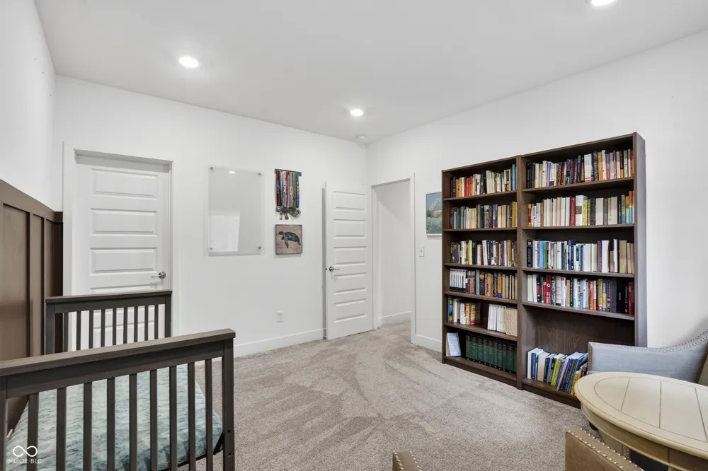 16286 Perrault Court Fishers, IN 46040
