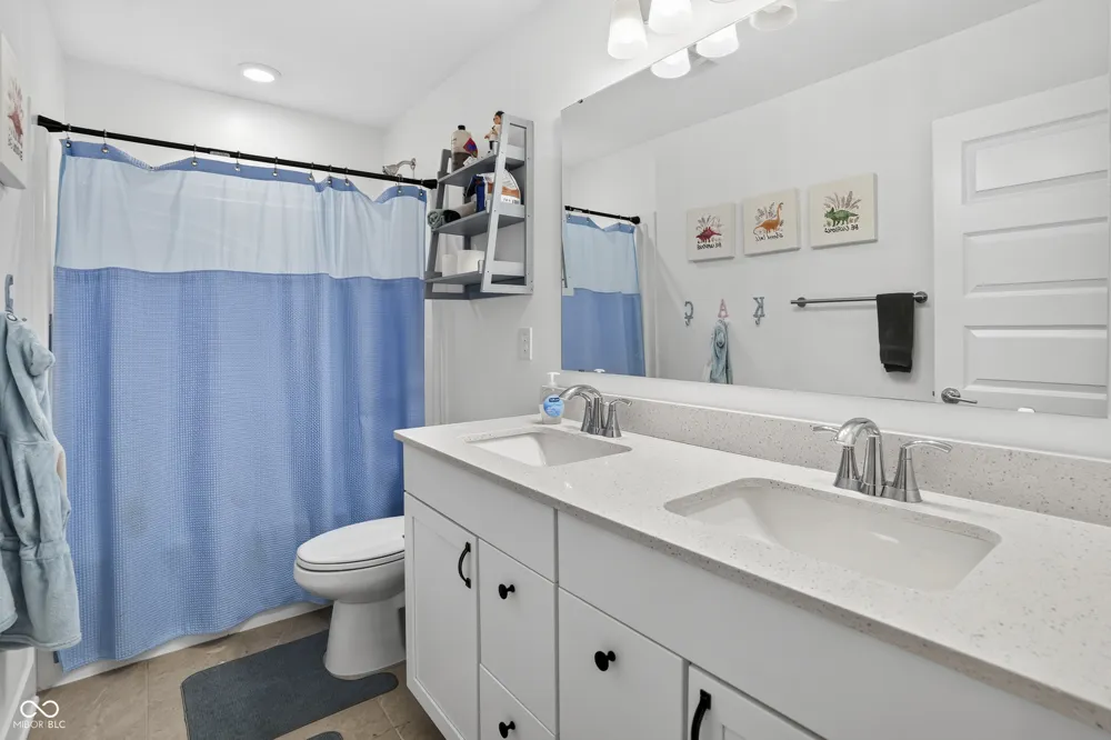 16286 Perrault Court Fishers, IN 46040