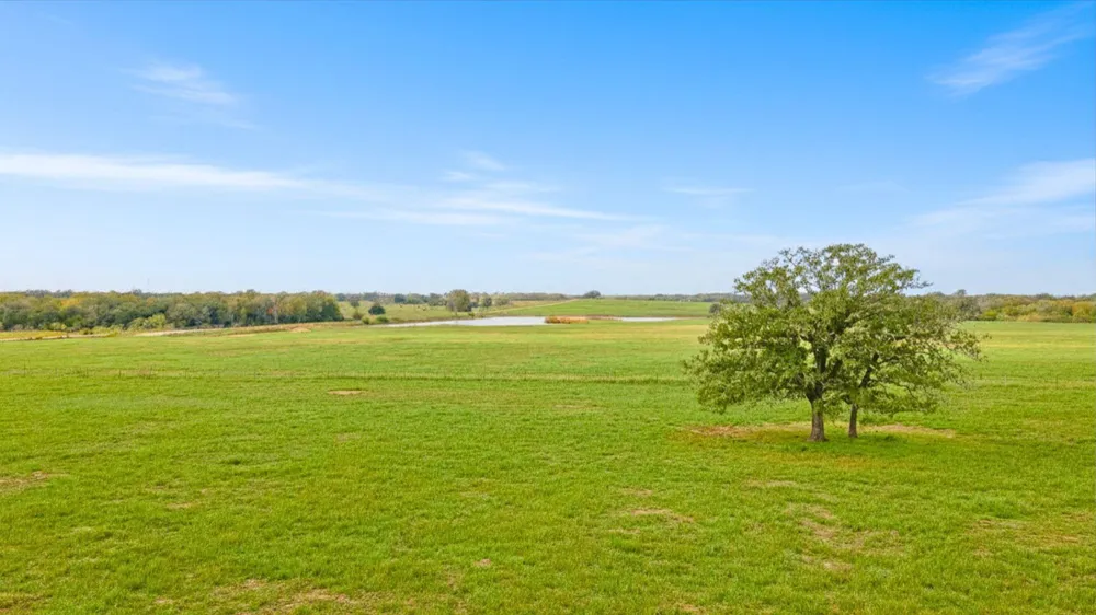 Armstrong Derry Rd Flatonia, TX 78941
