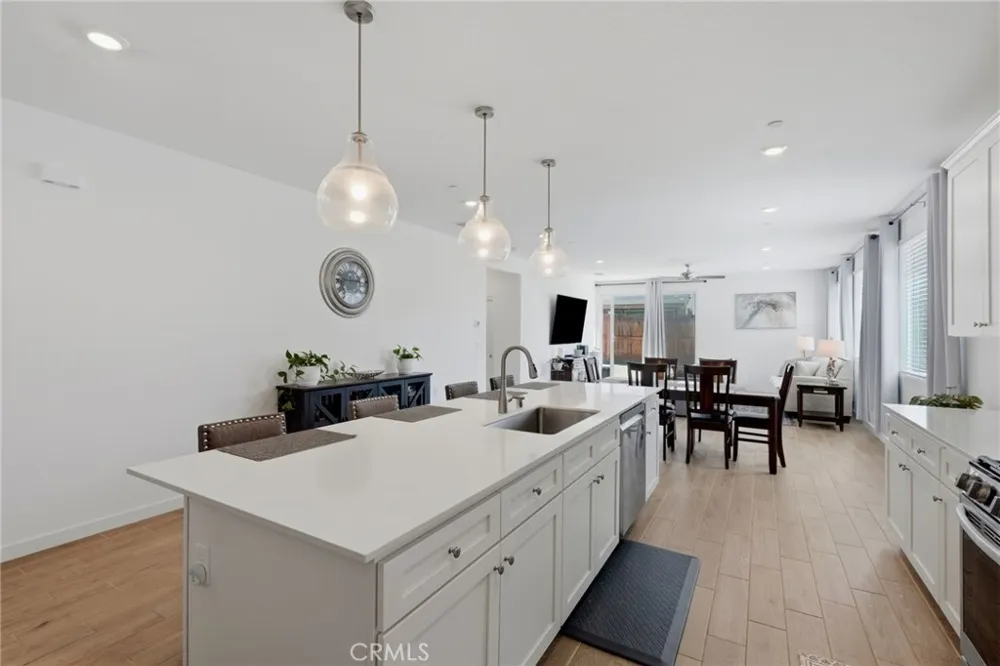 530 Baylor Lemoore, CA 93245
