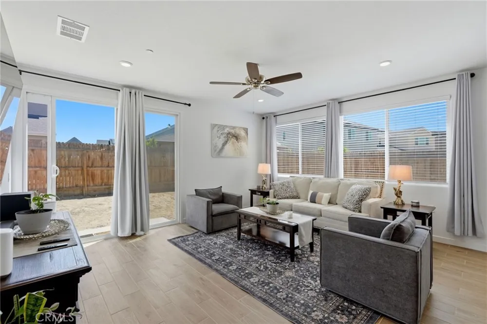 530 Baylor Lemoore, CA 93245