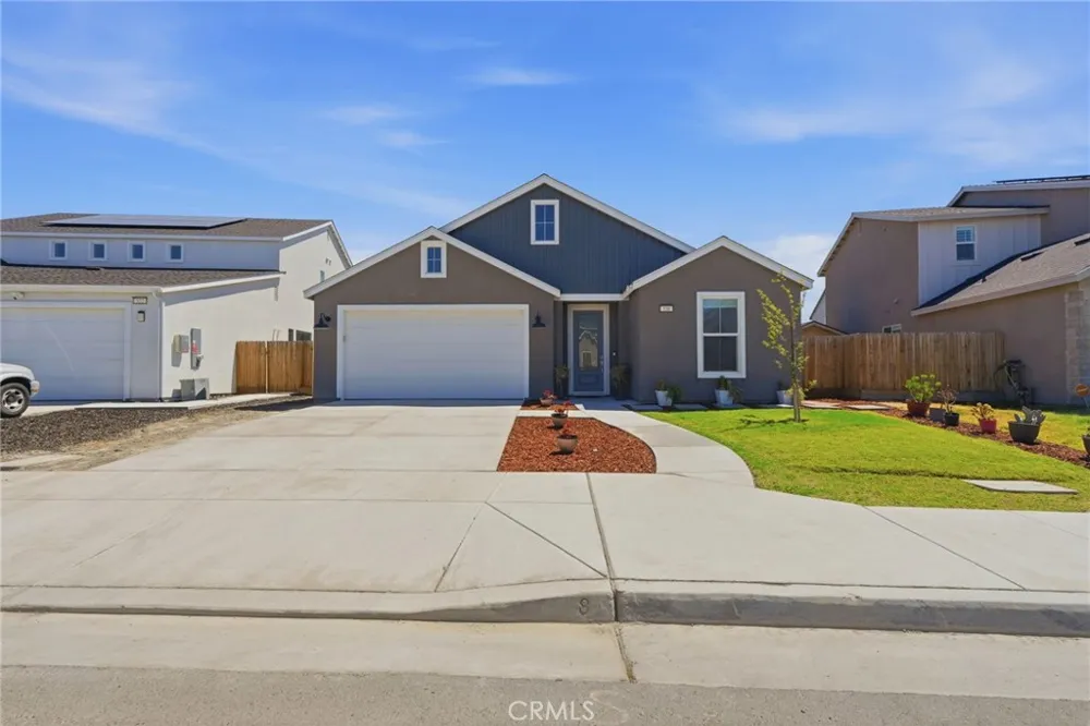 530 Baylor Lemoore, CA 93245