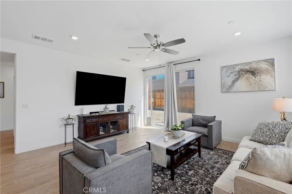 530 Baylor Lemoore, CA 93245