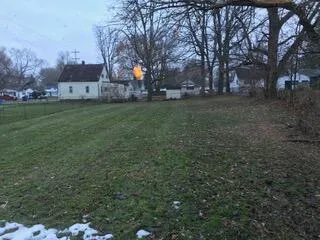 511 W Berry Avenue Lansing, MI 48910