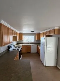 511 W Berry Avenue Lansing, MI 48910