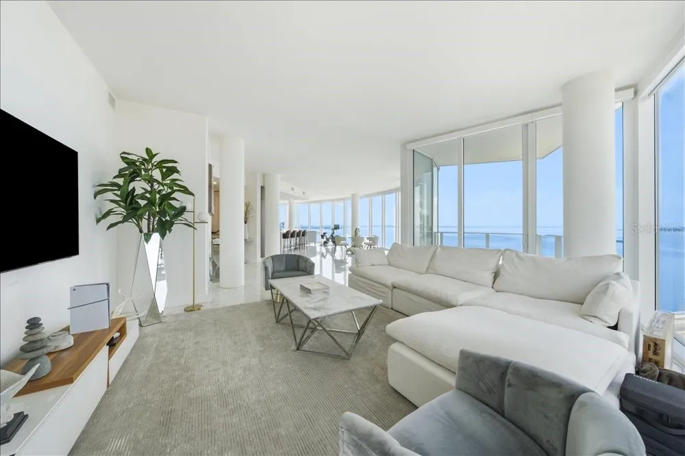 2900 W BAY TO BAY BOULEVARD #1401 Tampa, FL 33629