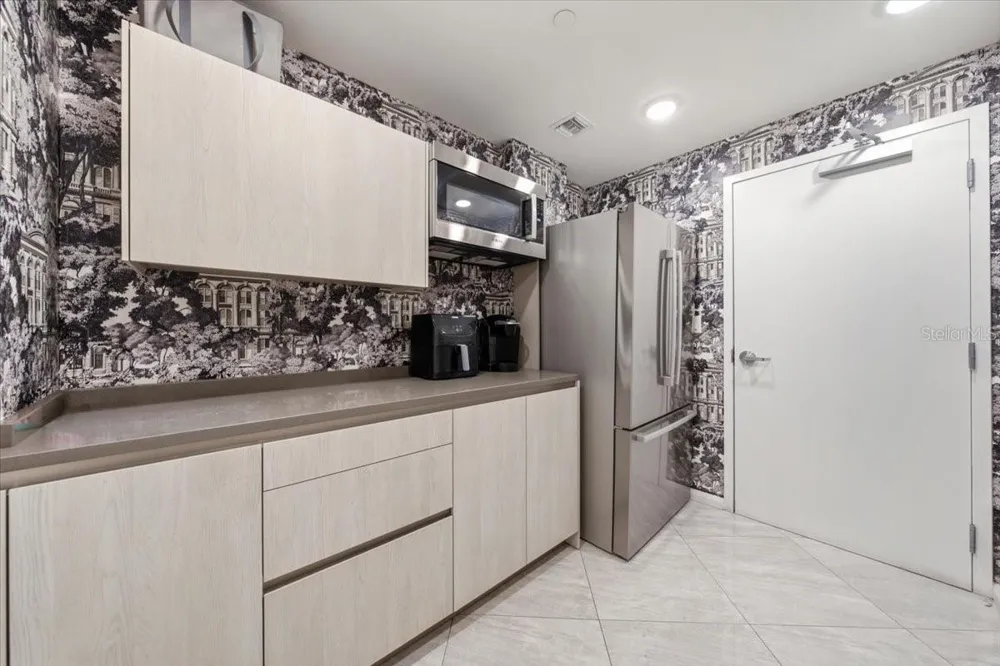 2900 W BAY TO BAY BOULEVARD #1401 Tampa, FL 33629