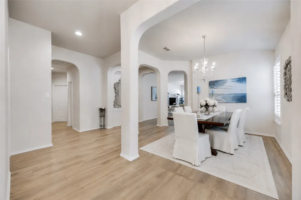 12920 Appaloosa Chase Drive Austin, TX 78732