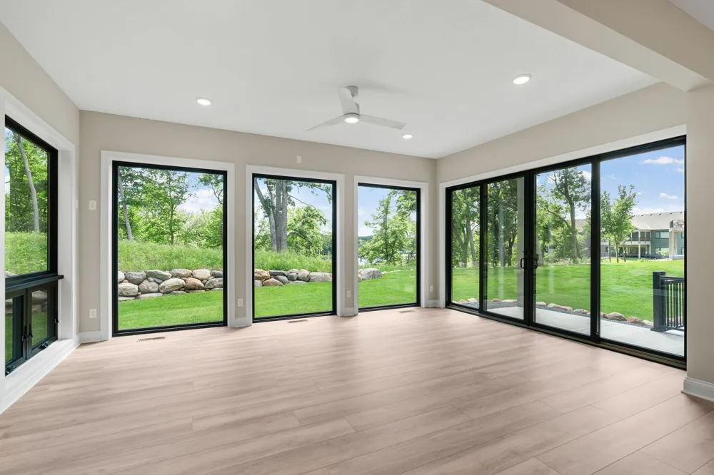 4729 Linden Cove Lane Savage, MN 55378