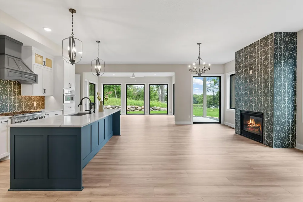4729 Linden Cove Lane Savage, MN 55378