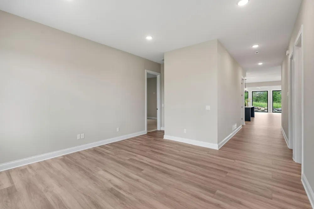 4729 Linden Cove Lane Savage, MN 55378