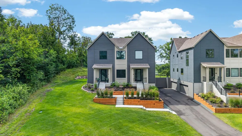 4729 Linden Cove Lane Savage, MN 55378